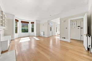 Compayne Gardens South Hampstead